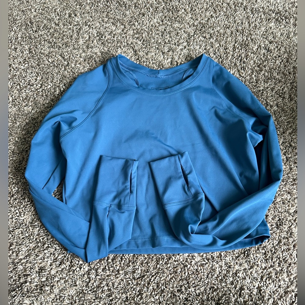 Fleo foundation crop long sleeve